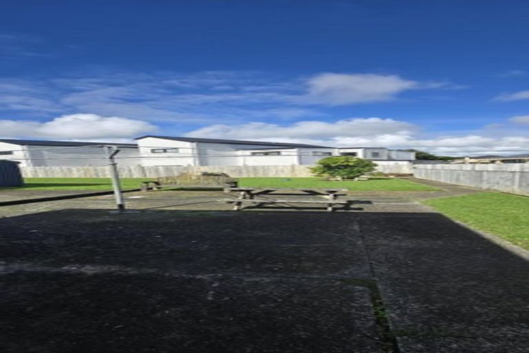 Photo of property in 59 Myers Road, Manurewa East, Auckland, 2102