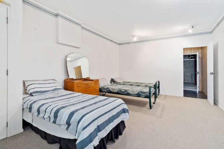 Photo of property in 40 Puriri Street, Hilltop, Taupo, 3330