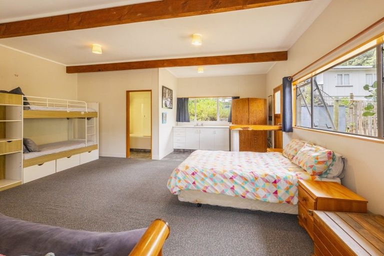 Photo of property in 62 Beach Road, Porangahau, 4293