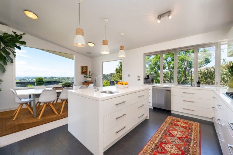 Photo of property in 55 Puflett Road, Havelock North, 4130
