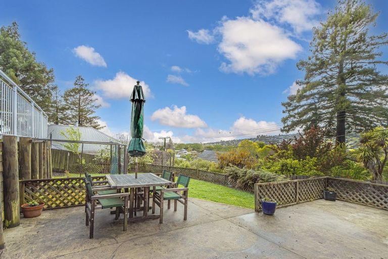 Photo of property in 3 Merlewood Avenue, Cashmere, Christchurch, 8022