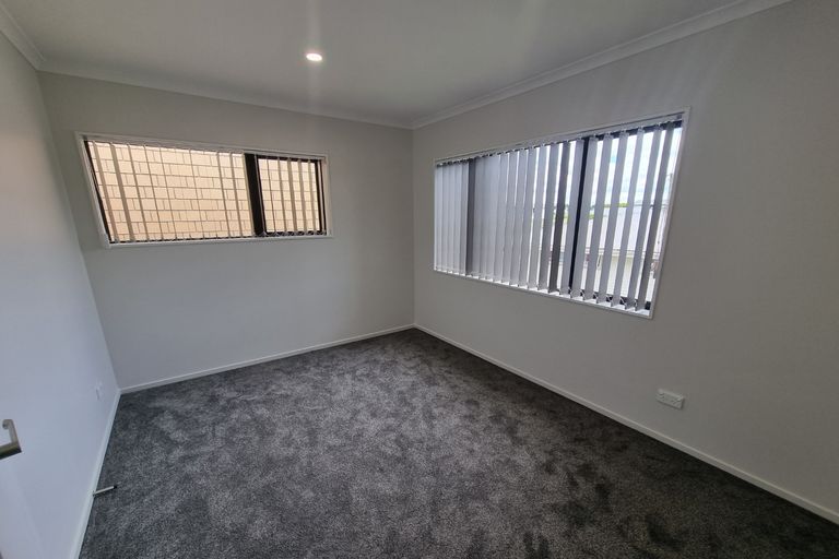 Photo of property in 34b Tawa Crescent, Manurewa, Auckland, 2102