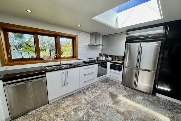 Photo of property in 45 The Crescent, Roseneath, Wellington, 6011