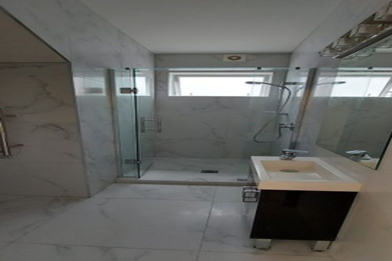 Photo of property in 37 Lockheed Street, Hobsonville, Auckland, 0618