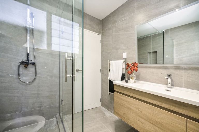 Photo of property in 145 Portage Road, New Lynn, Auckland, 0600