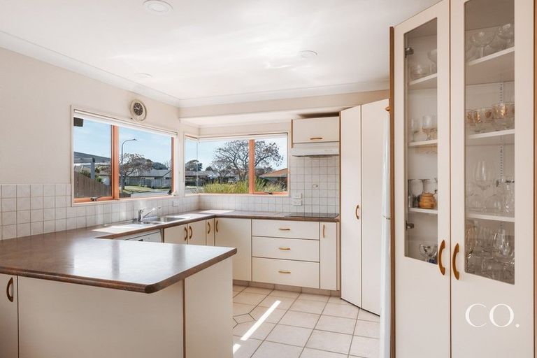 Photo of property in 62 Dalton Drive, Papamoa Beach, Papamoa, 3118