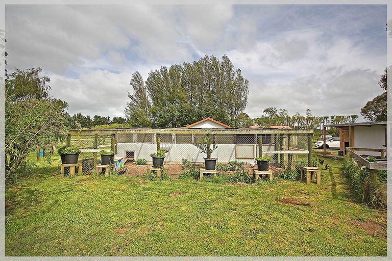 Photo of property in 296 Motuiti Road, Foxton, 4891