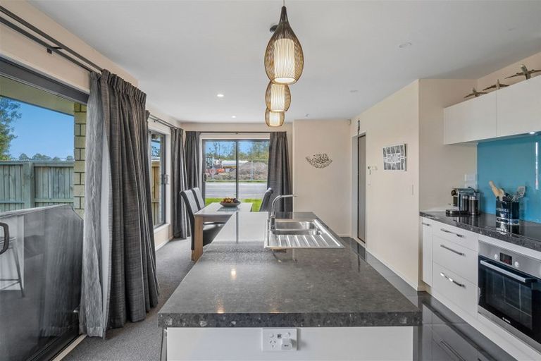 Photo of property in 17 Dynes Road, Rolleston, 7615