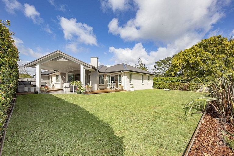 Photo of property in 65 Kaipara Portage Road, Riverhead, 0820