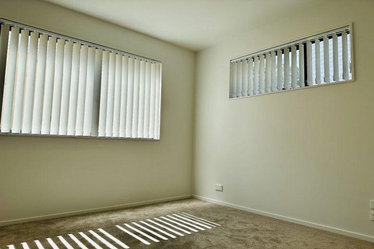 Photo of property in 51b Glendene Avenue, Glendene, Auckland, 0602