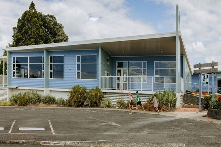 Photo of property in 13b Western Avenue, Omokoroa, 3114