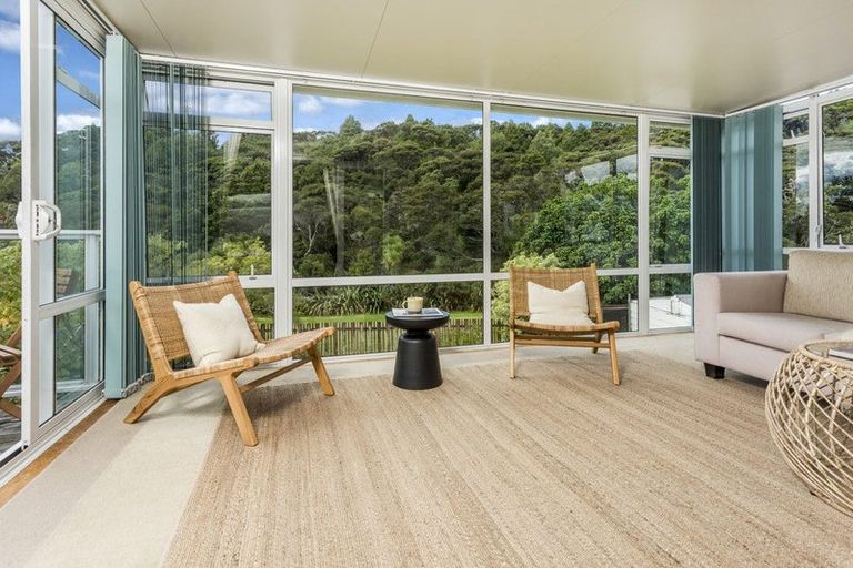 Photo of property in 64 Eskdale Road, Birkdale, Auckland, 0626