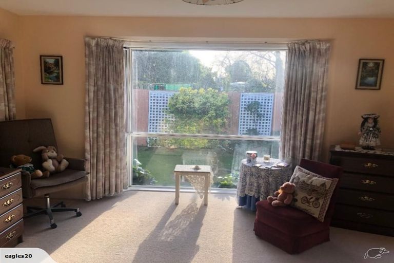 Photo of property in 2/75 Mansfield Avenue, St Albans, Christchurch, 8014