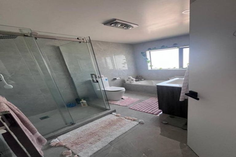 Photo of property in 160a Browns Road, Manurewa, Auckland, 2102