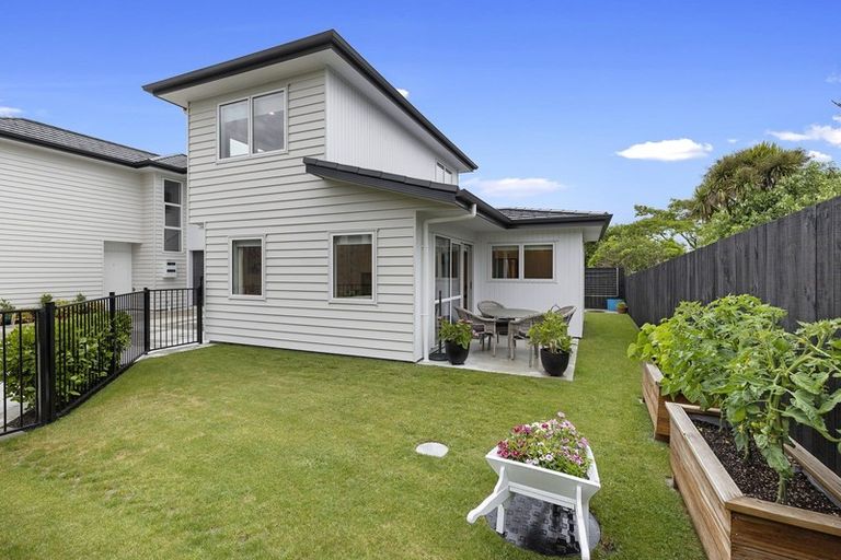 Photo of property in 186u4 Cambridge Road, Hillcrest, Hamilton, 3216