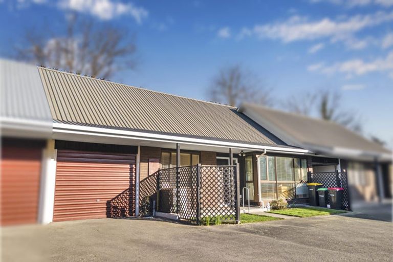 Photo of property in Carmichael Courts, 13/14 Wharenui Road, Upper Riccarton, Christchurch, 8041