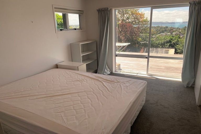 Photo of property in 12 Totara Road, Stanmore Bay, Whangaparaoa, 0932