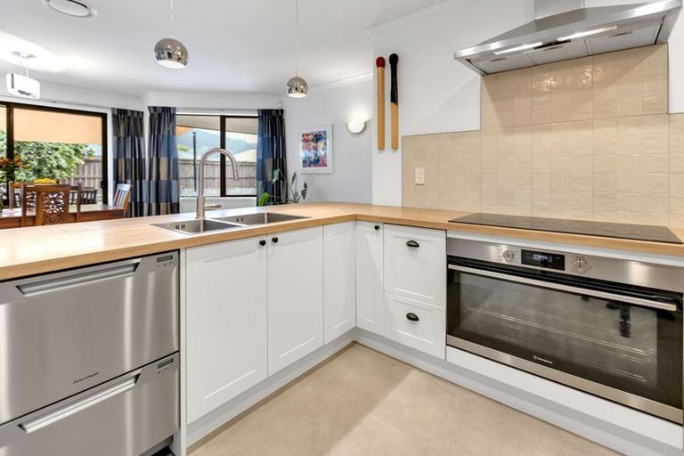 Photo of property in 91 Rimuvale Street, Pukehangi, Rotorua, 3015