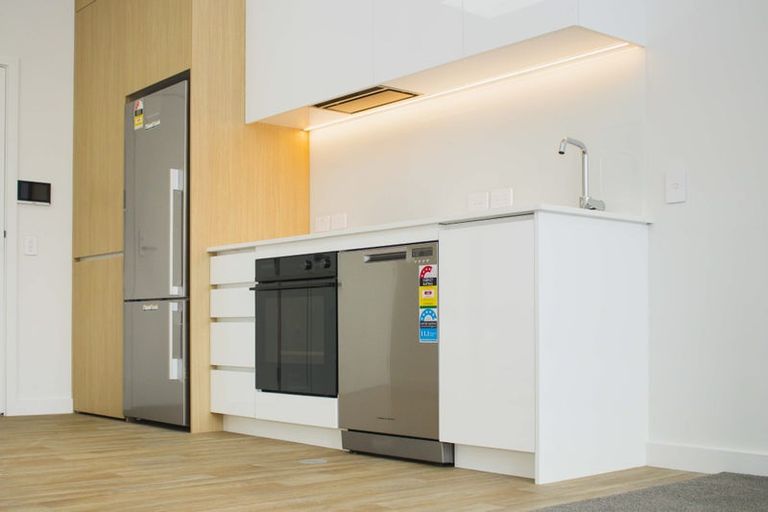 Photo of property in 1/16 Home Street, Mount Victoria, Wellington, 6011