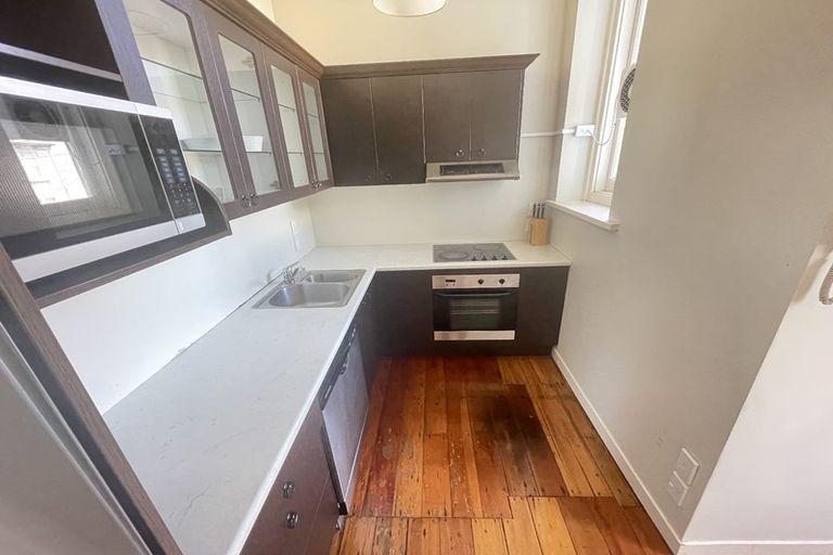 Photo of property in 3/30 Hanson Street, Mount Cook, Wellington, 6021