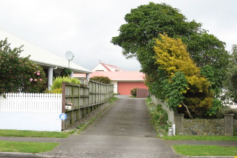 Photo of property in 3a Meade Place, Bell Block, New Plymouth, 4312