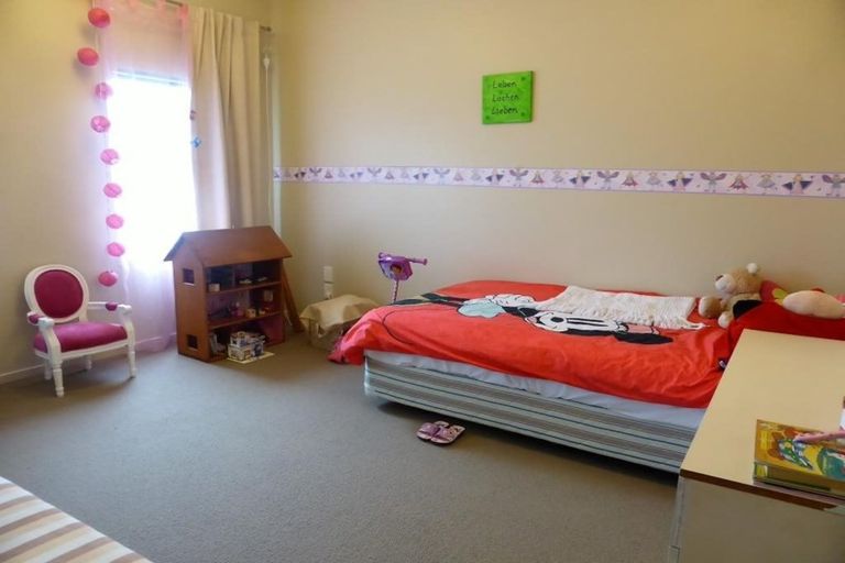 Photo of property in 2/42 Constable Street, Newtown, Wellington, 6021