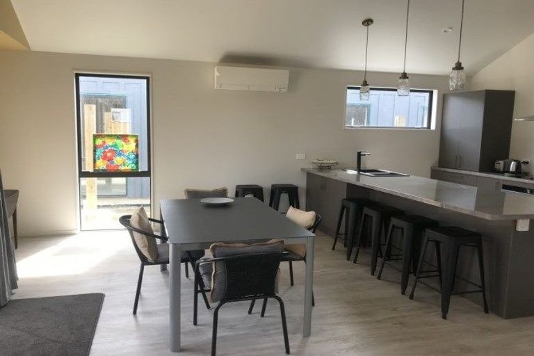 Photo of property in 7 Merivale Avenue, Wanaka, 9305