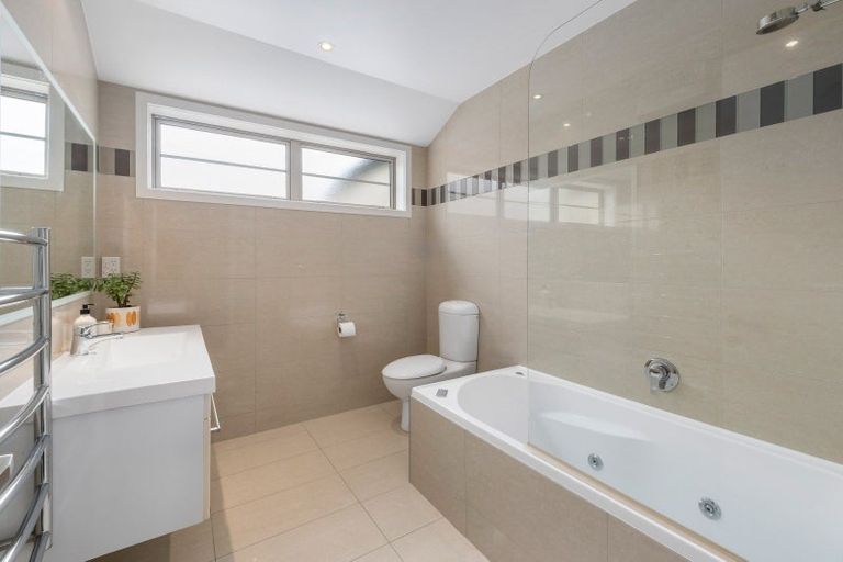 Photo of property in 75a Inwoods Road, Parklands, Christchurch, 8083