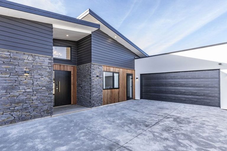 Photo of property in 7 Dianthus Place, Wigram, Christchurch, 8025