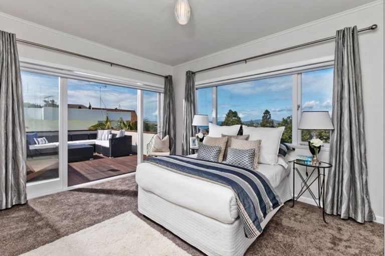 Photo of property in 68 Kowhai Road, Campbells Bay, Auckland, 0630