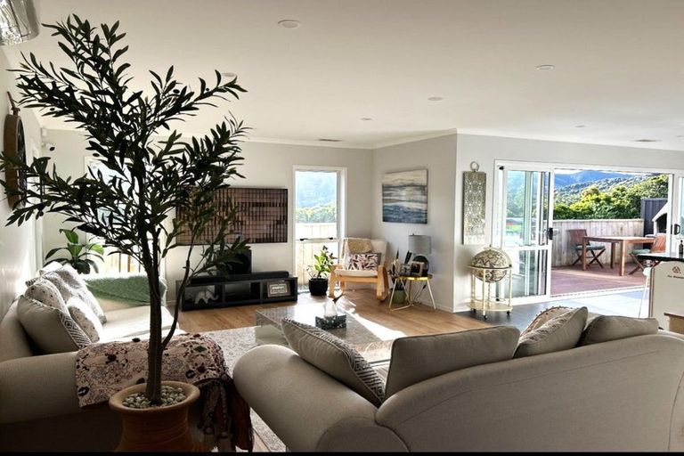 Photo of property in 20 Lime Grove, Maungaraki, Lower Hutt, 5010