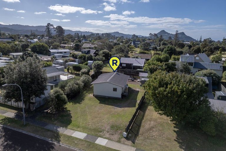 Photo of property in 27 Pauanui Beach Road, Pauanui, Hikuai, 3579
