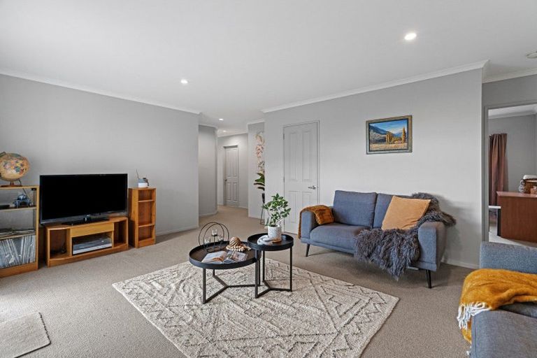 Photo of property in 30 Kereru Place, Pyes Pa, Tauranga, 3112