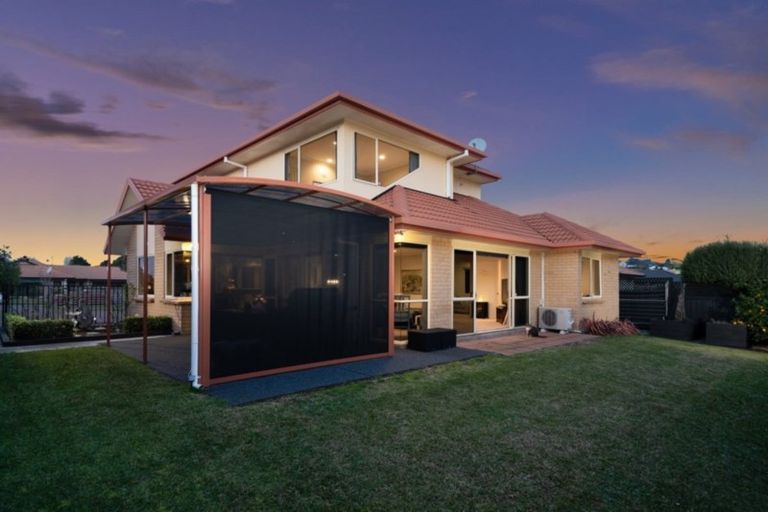 Photo of property in 12 Kestrel Avenue, Welcome Bay, Tauranga, 3112
