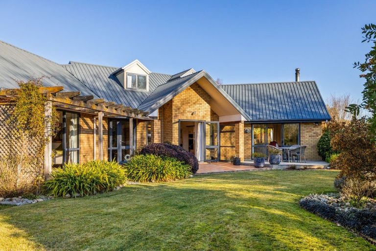 Photo of property in 11 Cedar Place, Amberley, 7410