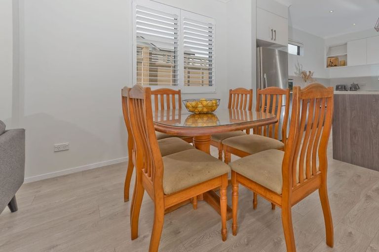 Photo of property in 30 Bomb Point Drive, Hobsonville, Auckland, 0616