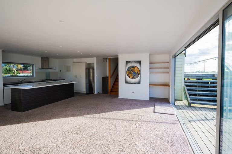 Photo of property in 155a Manly Street, Paraparaumu Beach, Paraparaumu, 5032