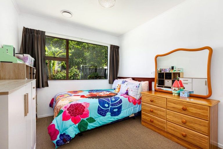 Photo of property in 72 Elizabeth Street, Waikanae, 5036