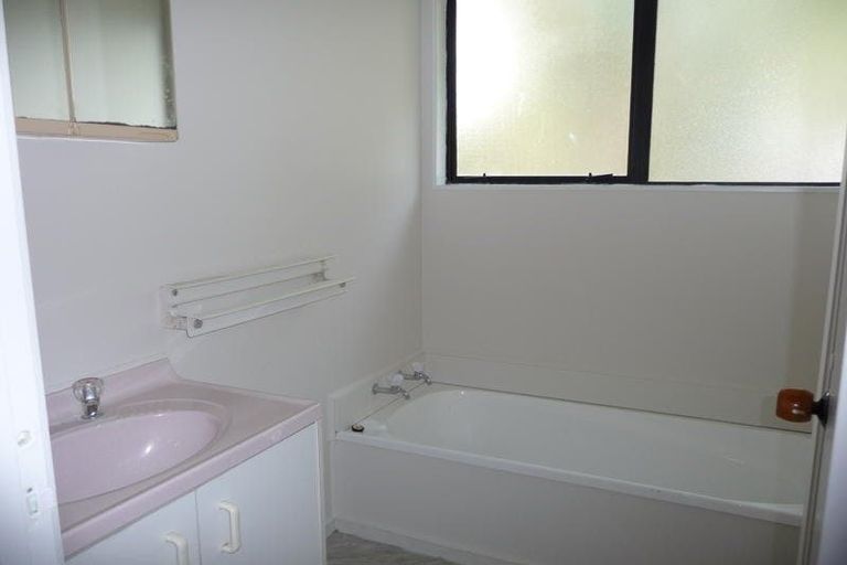 Photo of property in 23 Jodie Place, Flat Bush, Auckland, 2023