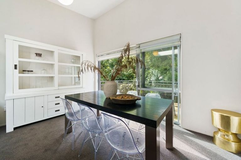 Photo of property in 7/2 Onslow Road, Khandallah, Wellington, 6035