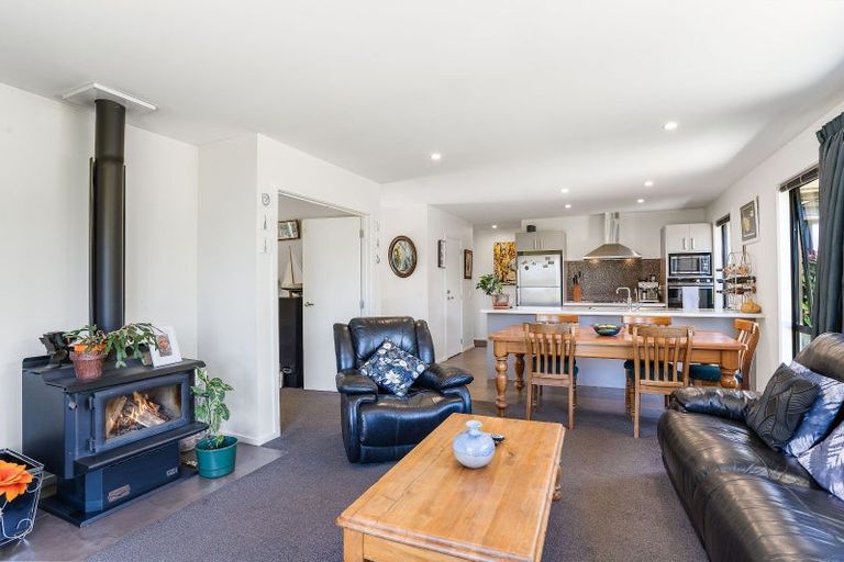 Photo of property in 10 Cove Lane, Mount Creighton, Queenstown, 9371