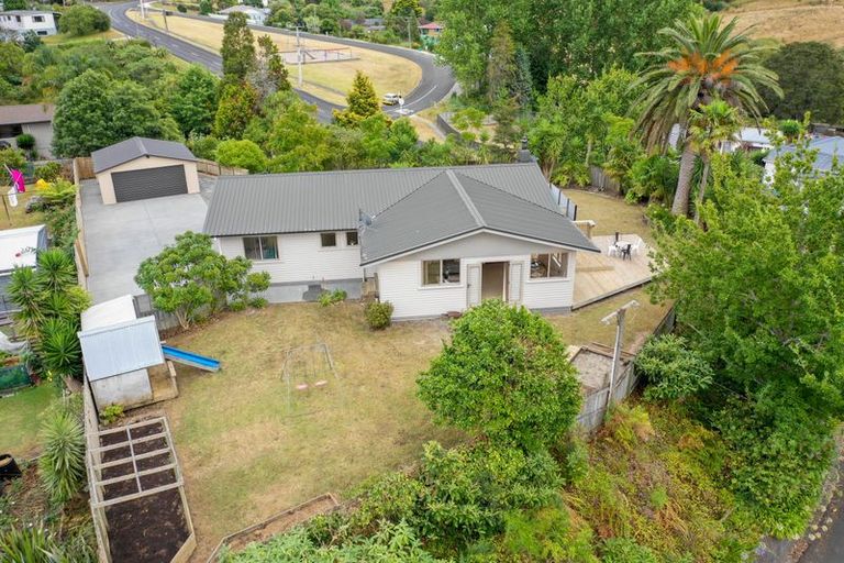 Photo of property in 82 Rayner Road, Huntly, 3700