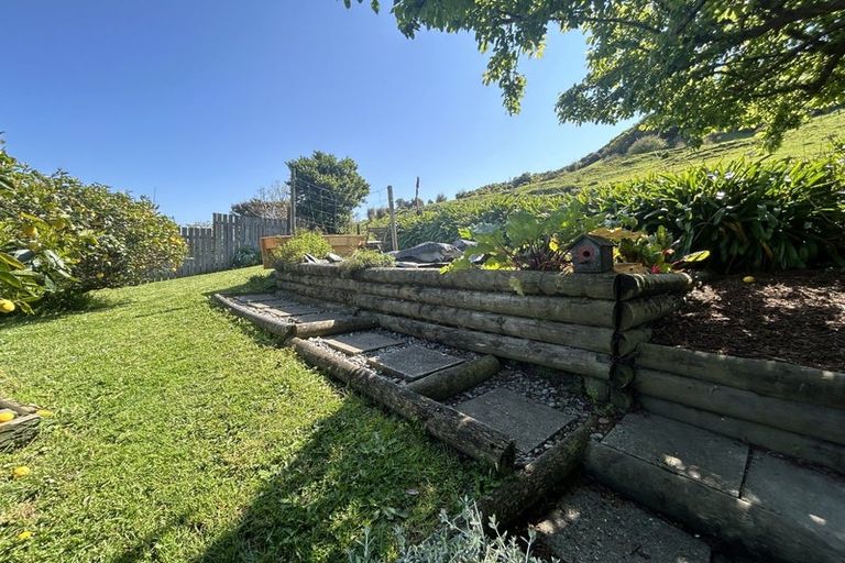 Photo of property in 25 Werneth Street, Atawhai, Nelson, 7010