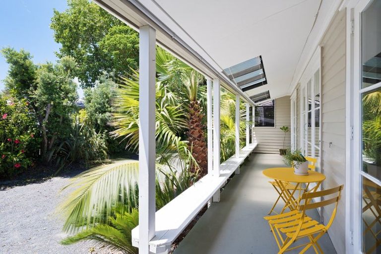 Photo of property in 2/67 Matipo Road, Te Atatu Peninsula, Auckland, 0610