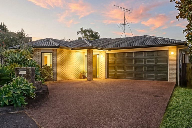 Photo of property in 9 San Ignacio Court, Henderson, Auckland, 0612