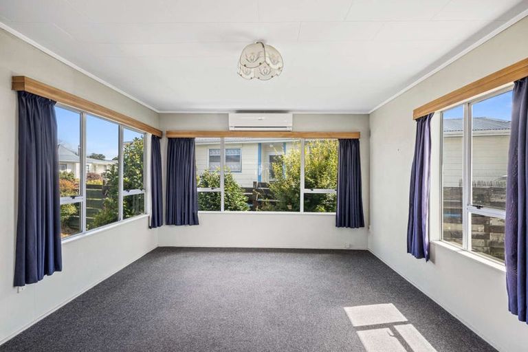 Photo of property in 22 Exeter Street, Stratford, 4332