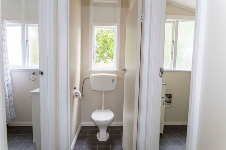 Photo of property in 28a Cole Street, Dannevirke, 4930