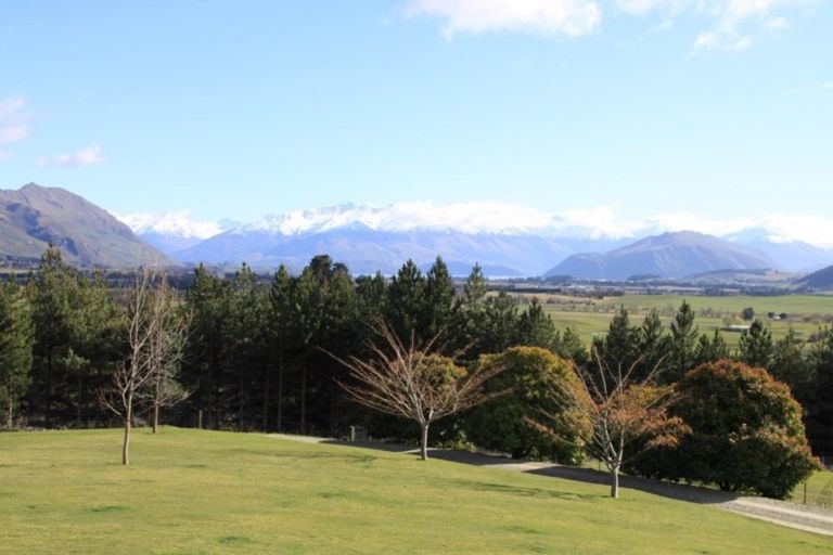 Photo of property in 571 Mount Barker Road, Wanaka, 9382