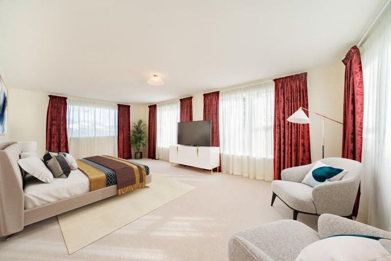 Photo of property in 17 Birdwood Road, Waterloo, Lower Hutt, 5011