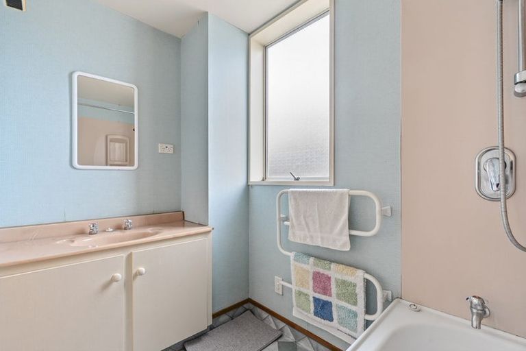 Photo of property in 86 Macpherson Street, Wanaka, 9305